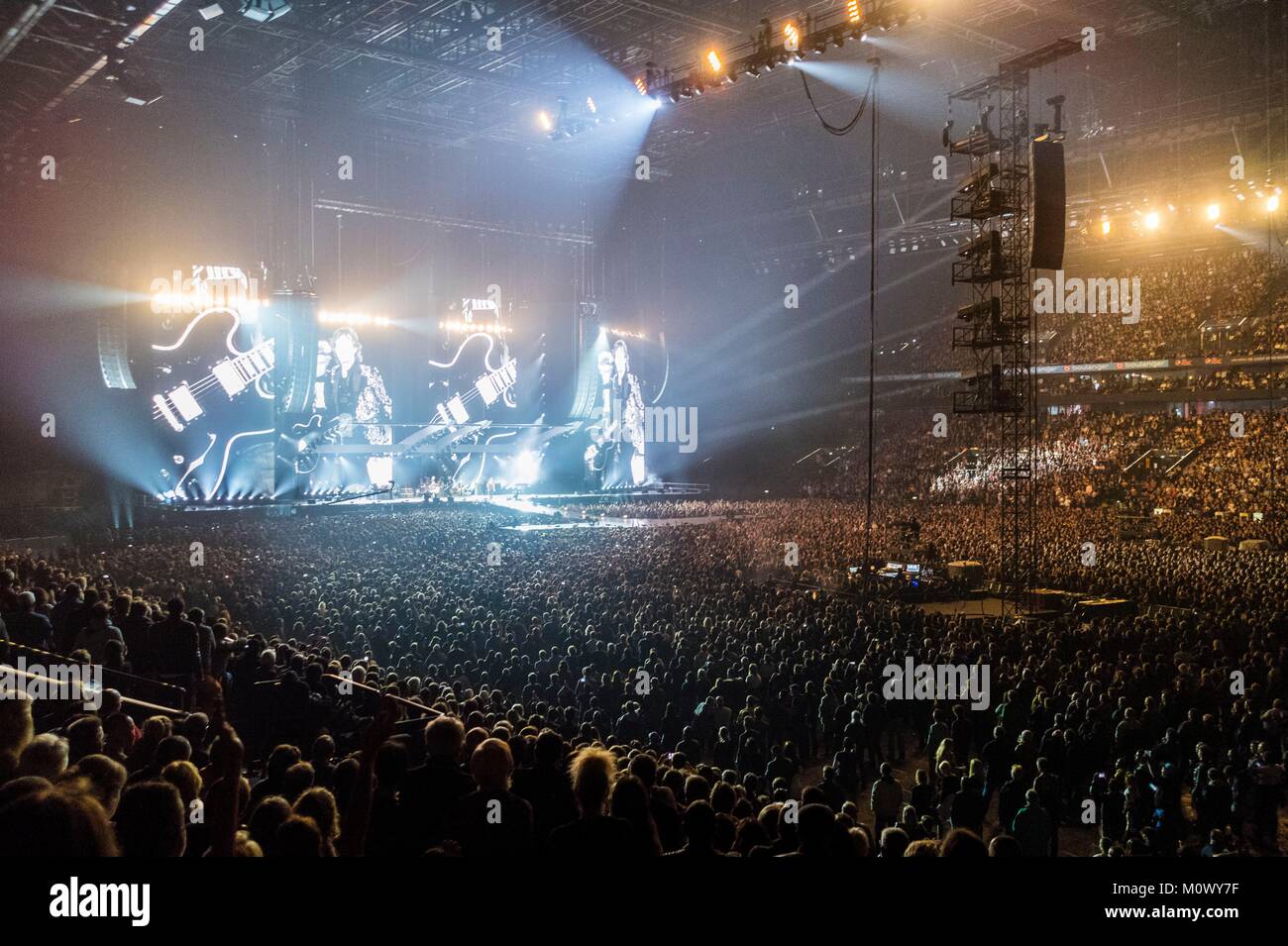 France,Hauts de Seine,Nanterre,La Defense,U Arena,multipurpose theatre,Rolling  Stones concert Stock Photo - Alamy