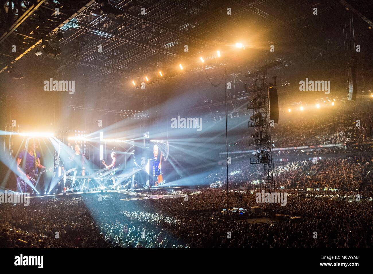 France,Hauts de Seine,Nanterre,La Defense,U Arena,multipurpose theatre,Rolling  Stones concert Stock Photo - Alamy