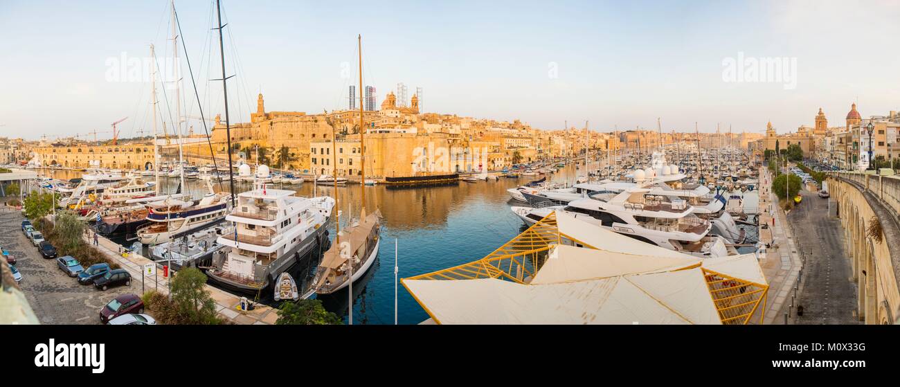 Malta,Valletta,listed as World Heritage by UNESCO,the Three Cities,seen from the city of Birgu on the Isla Stock Photo