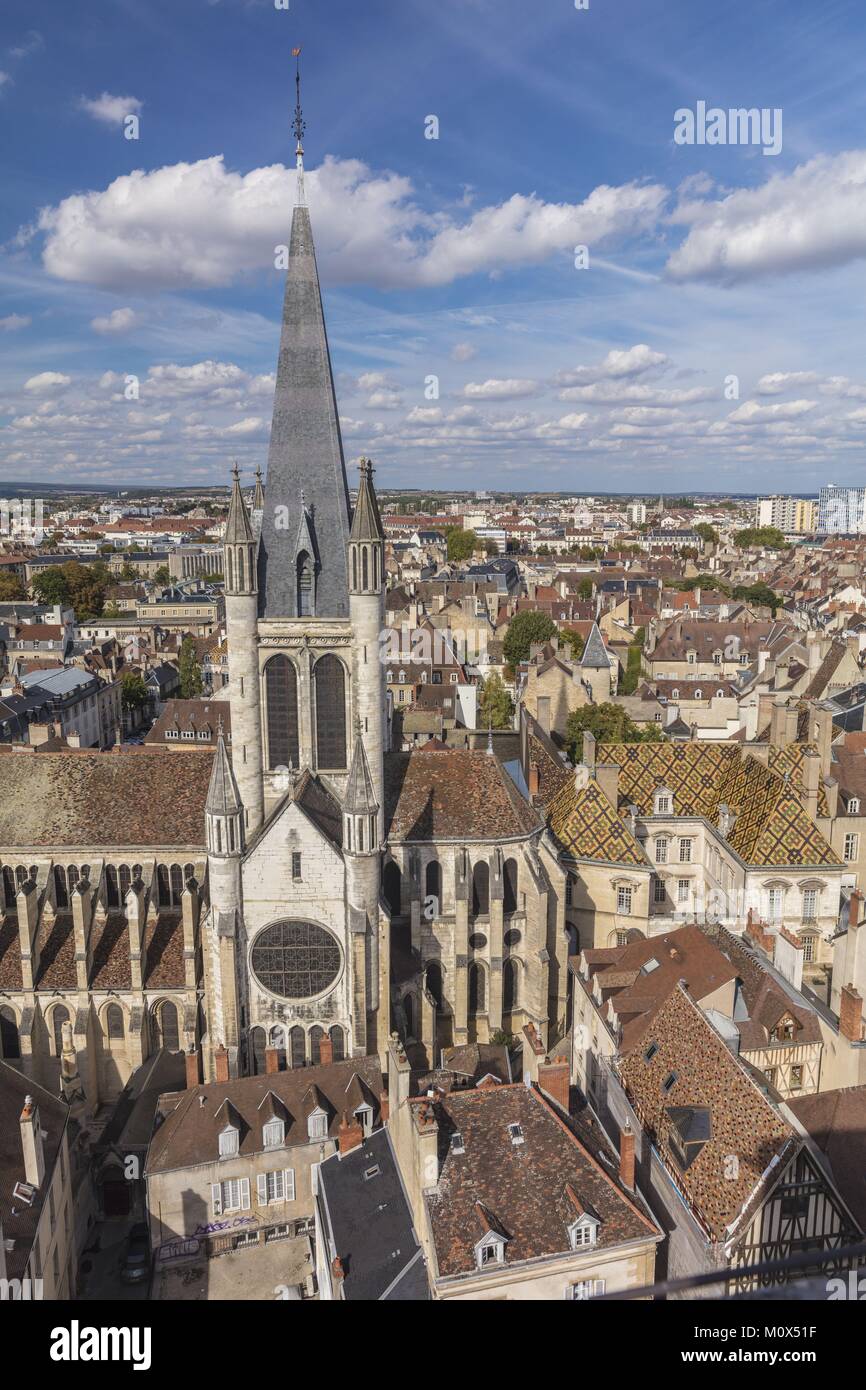 France,Côte d'Or,Dijon,church of Notre Dame seen from the tower Philippe le Bon Stock Photo