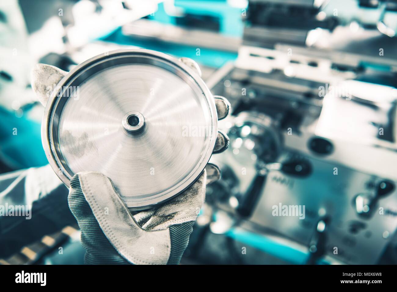 Wheel lathe hires stock photography and images Alamy