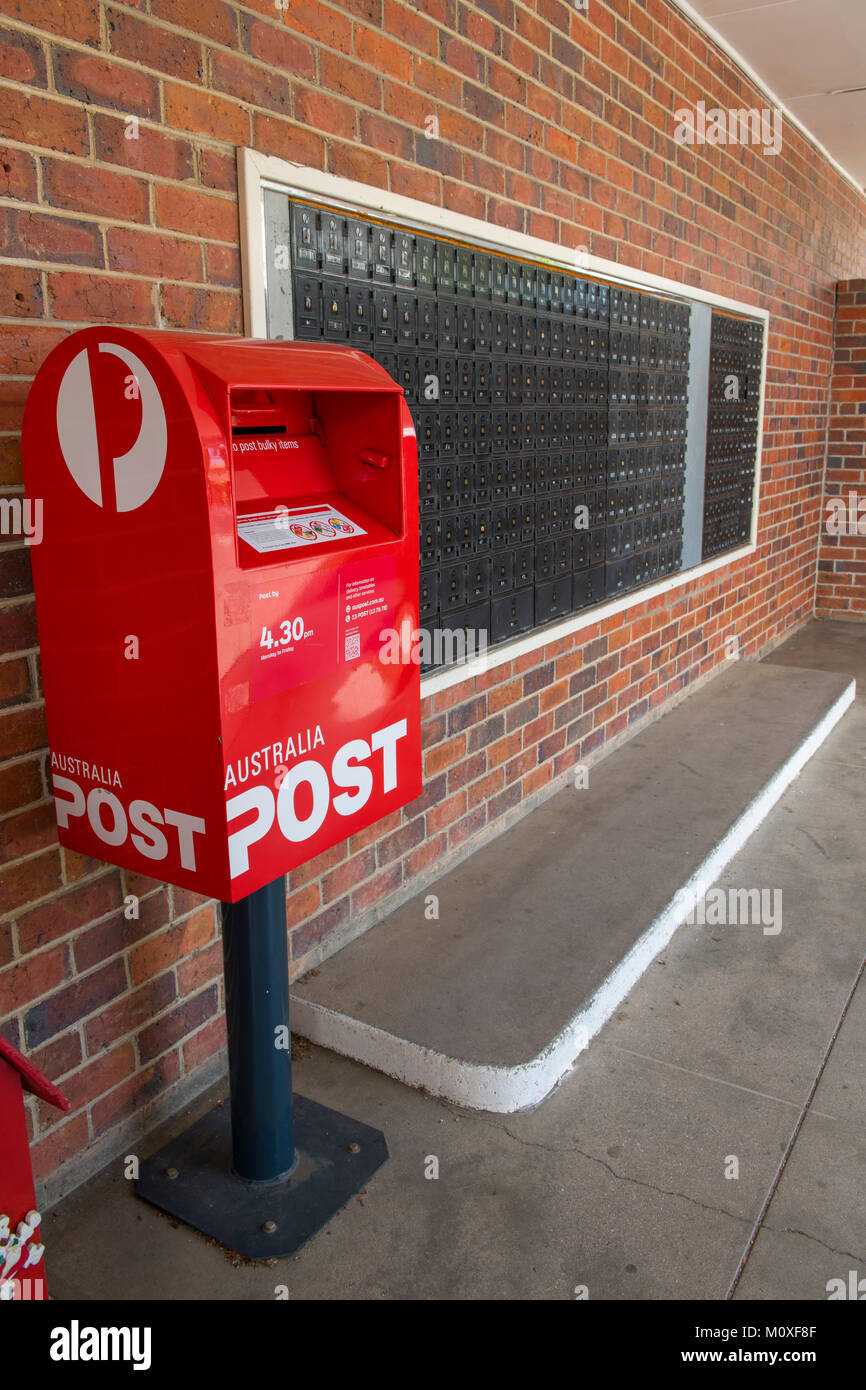 Australian Post post office in Tasmania Stock Photo Alamy