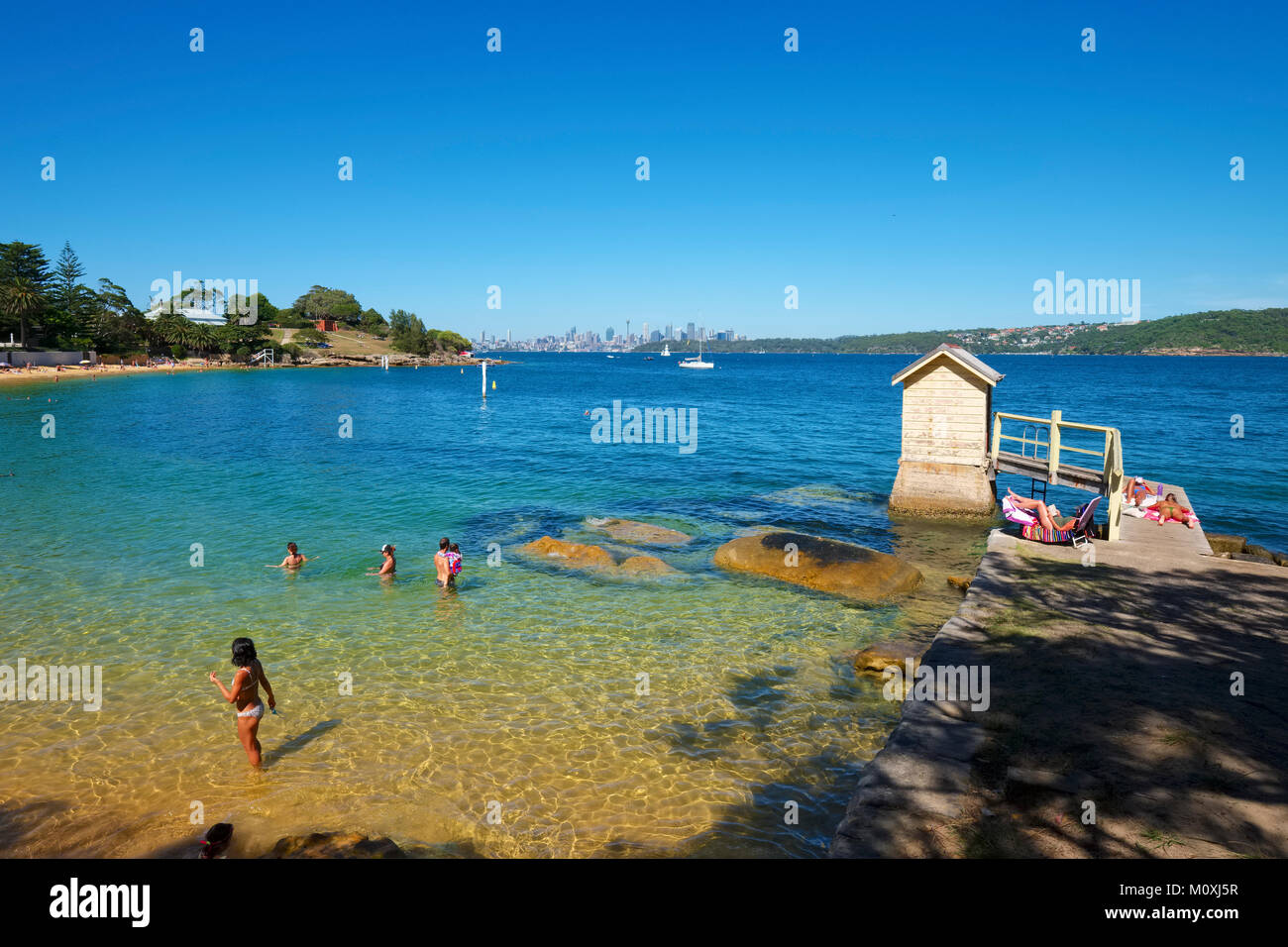 Camp Cove Beach on a hot summer day, South Head Reserve, Watsons Bay