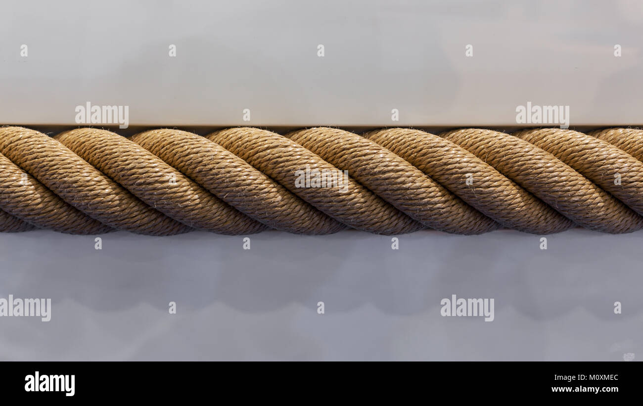 Thick braided jute rope Stock Photo - Alamy