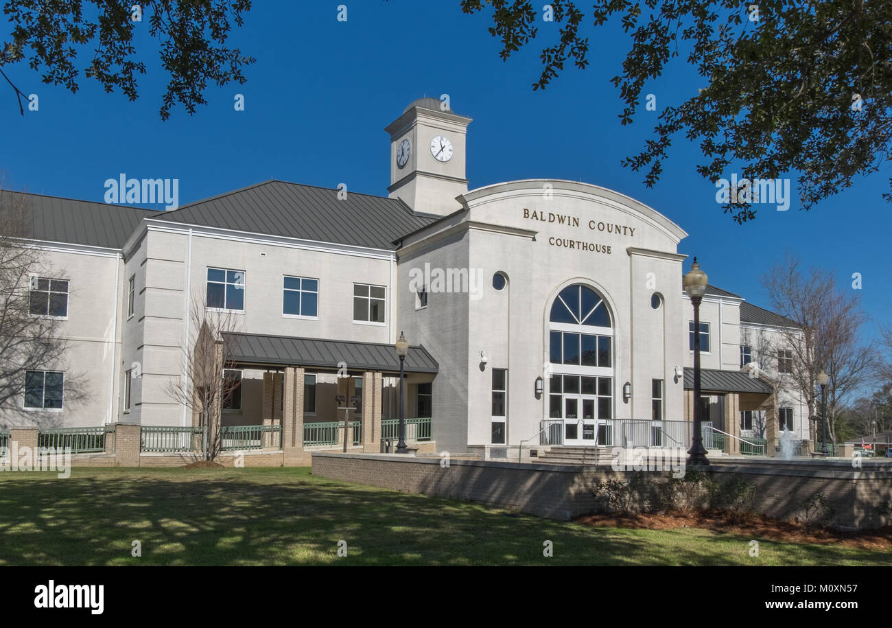 Baldwin County Courthouse in Bay Minette Alabama Stock Photo Alamy