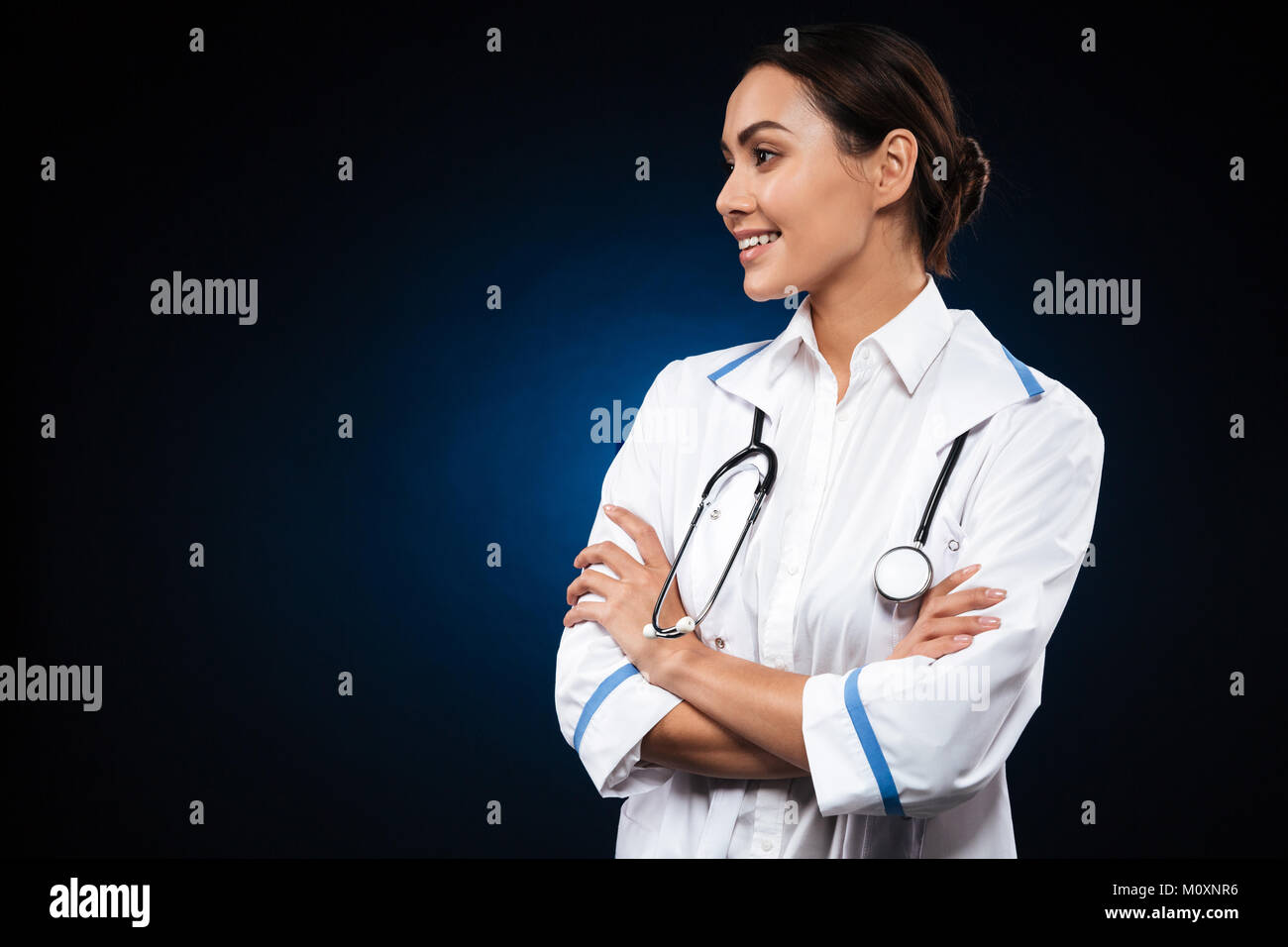 Brunette woman in hospital gown hi-res stock photography and images - Alamy