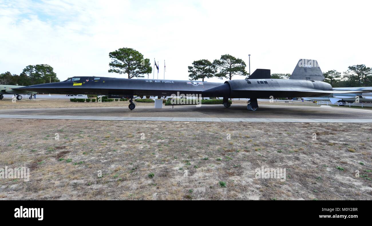 Lockheed sr 71 blackbird hi-res stock photography and images - Alamy