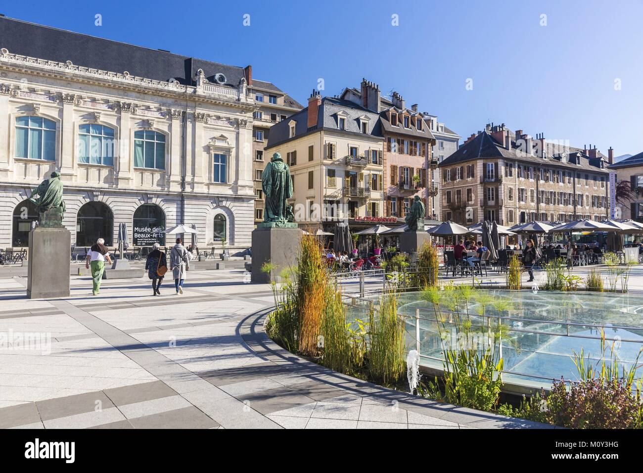 France Savoie Chambery the Old Town place Of The Palais De Justice france-savoie-chambery-the-old-town-place-of-the-palais-de-justice