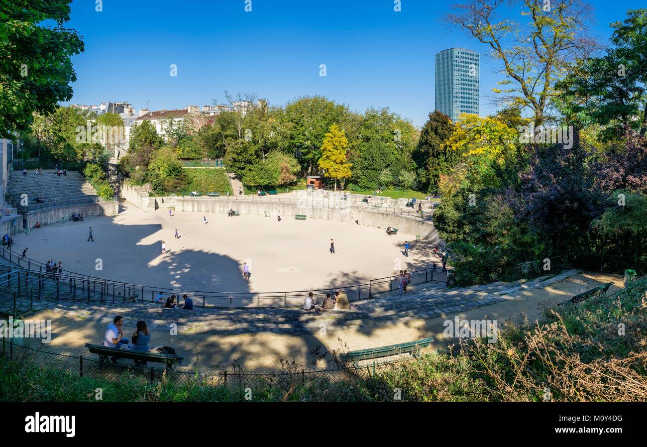 France,Paris,Quartier Latin,Arenes de Lutece,Gallo-Roman amphitheatre built in the first century,Zamansky or Jussieu Tower in the background Stock Photo