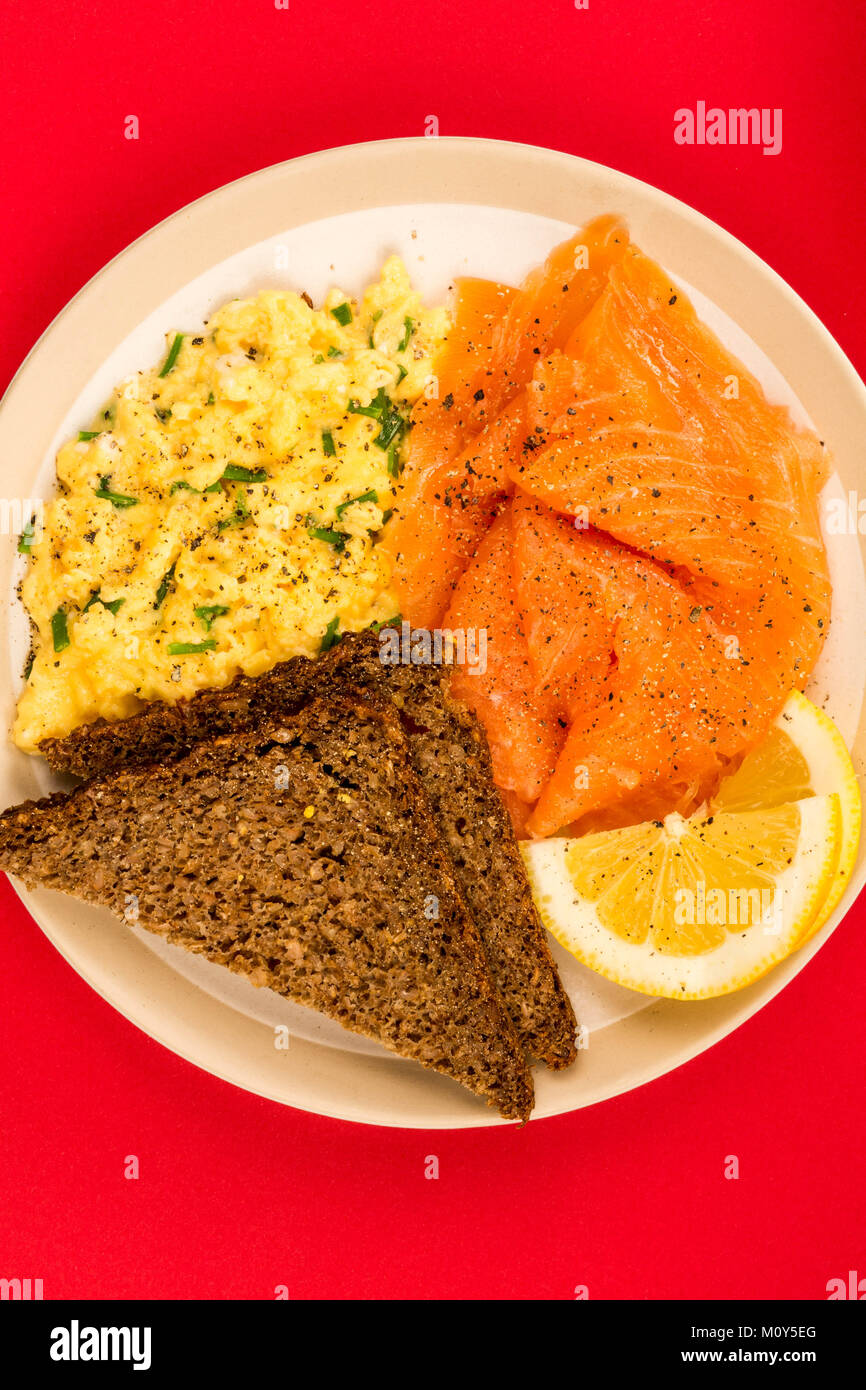 Smoked salmon scrambled eggs hires stock photography and images Alamy