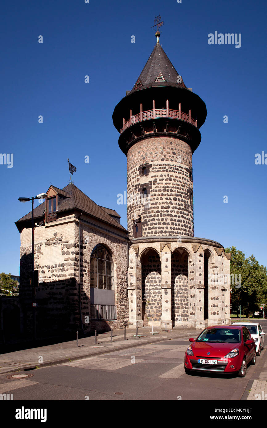 Germany, Cologne, the Ulrepforte, in the early 13th Century built as part of the medieval city wall of Cologne.  Deutschland, Koeln, die Ulrepforte, i Stock Photo