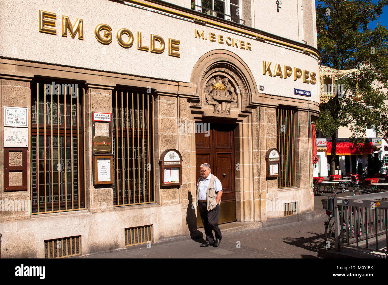 Germany, Cologne, pub 'Em golde Kappes' at the town district Nippes.  Deutschland, Koeln, Kneipe 'Em golde Kappes' in Nippes. Stock Photo