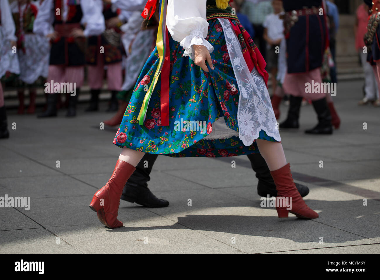 Polish traditional costume hi-res stock photography and images - Alamy