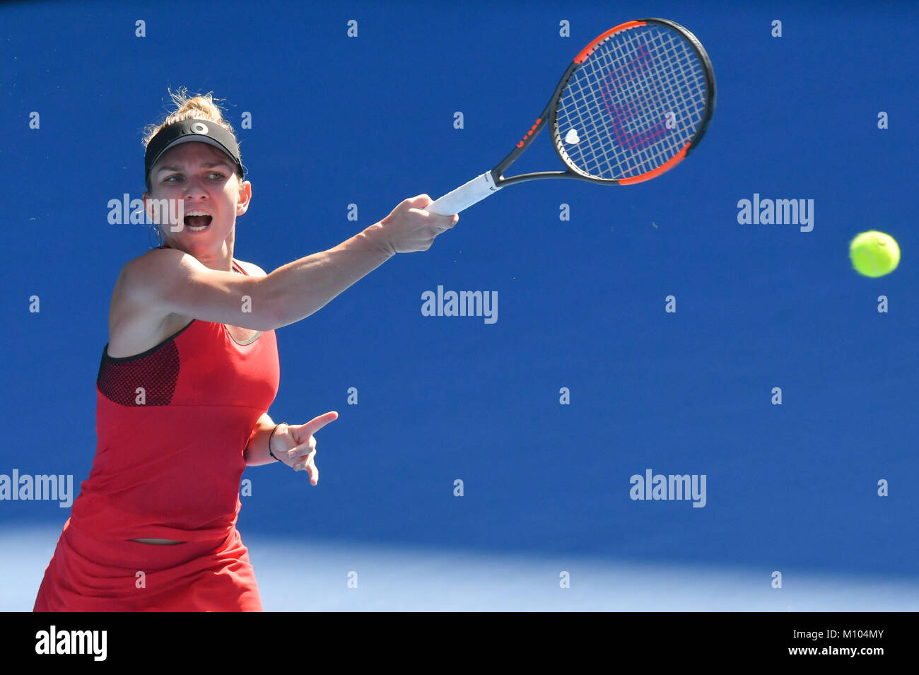 Melbourne, Australia. 25th Jan, 2018. Number one seed Simona Halep of Romania in action in a Semifinals match against 21st seed Angelique Kerber of Germany on day eleven of the 2018 Australian Open Grand Slam tennis tournament in Melbourne, Australia. Halep won 63 46 97. Sydney Low/Cal Sport Media/Alamy Live News Stock Photo