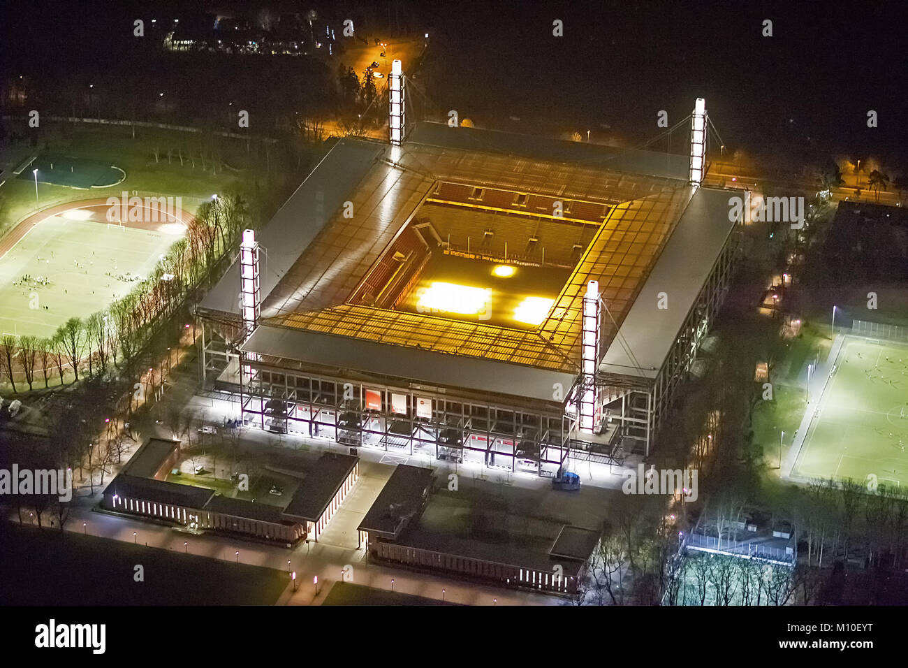 Luftbild, RheinEnergieStadion, Müngersdorfer Stadion, 1. FC Köln , Bundesligastadion bei Nacht, Nachtaufnahme, Köln, Rheinland, Nordrhein-Westfalen, D Stock Photo