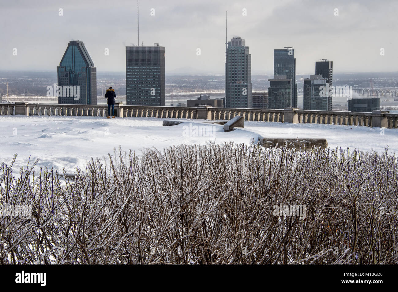 Montreal Skyline Rain High Resolution Stock Photography and Images - Alamy