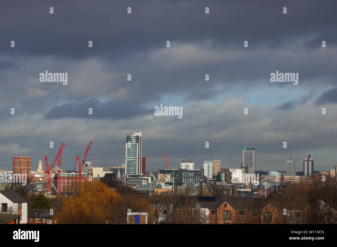 Leeds city rooftops hires stock photography and images Alamy