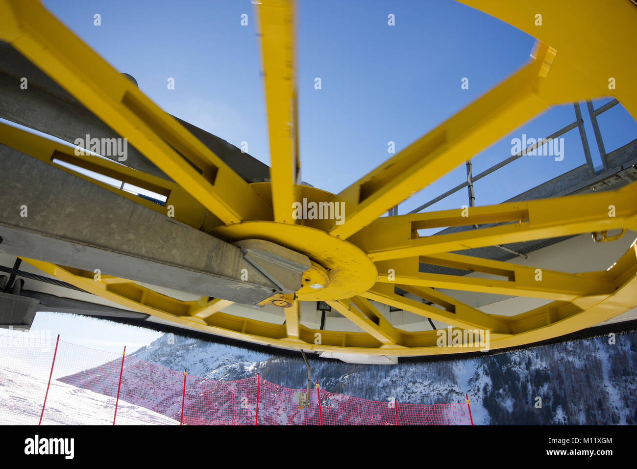 skiing chair lift detail Stock Photo Alamy