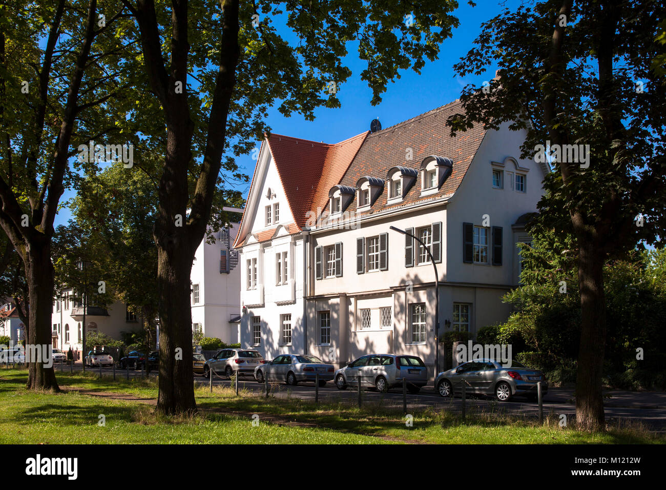 Germany, Cologne, villas at the Von Groote street in the district