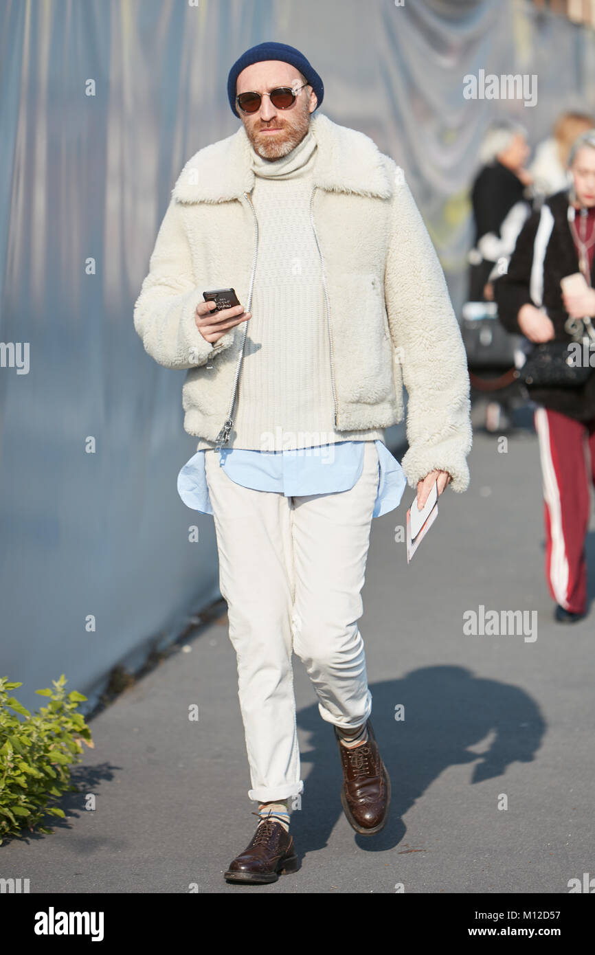 dsquared coat with fur