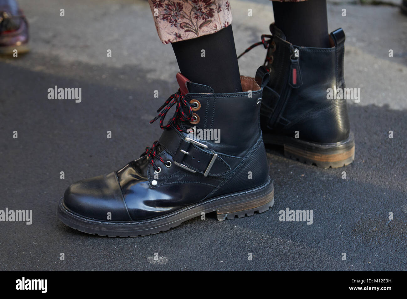 dsquared hiking boots