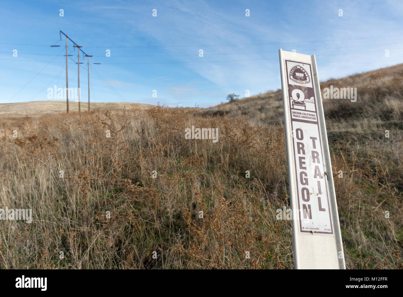 Marker showing the location of the historic Oregon Trail near the