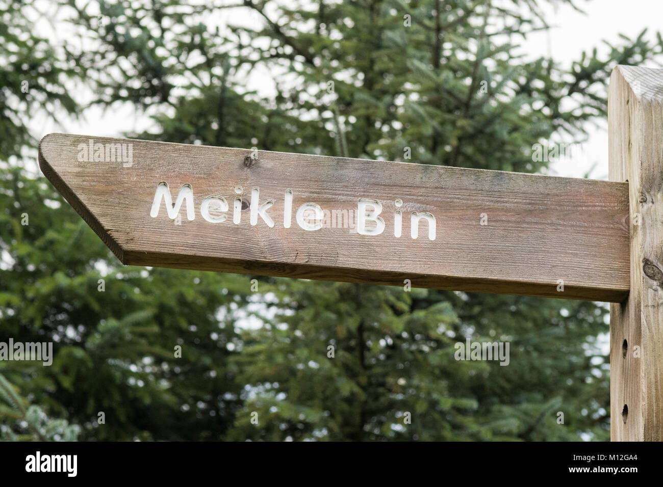 signpost pointing to Meikle Bin, Campsies, Scotland, UK Stock Photo Alamy
