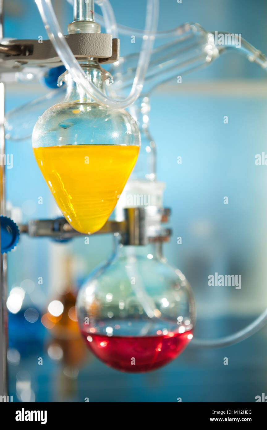 Reaction In Progress In Organic Chemistry Lab Stock Photo Alamy