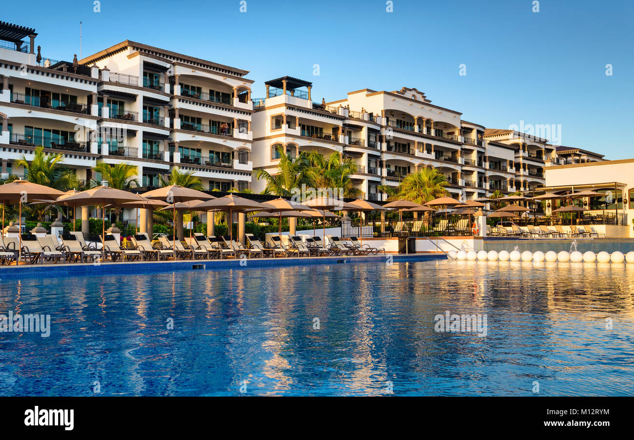 Swimming pool at Grand Residences Riviera Cancun, Riviera Maya, Puerto Morelos, Quintana Roo, Yucatan Peninsula, Mexico. Stock Photo