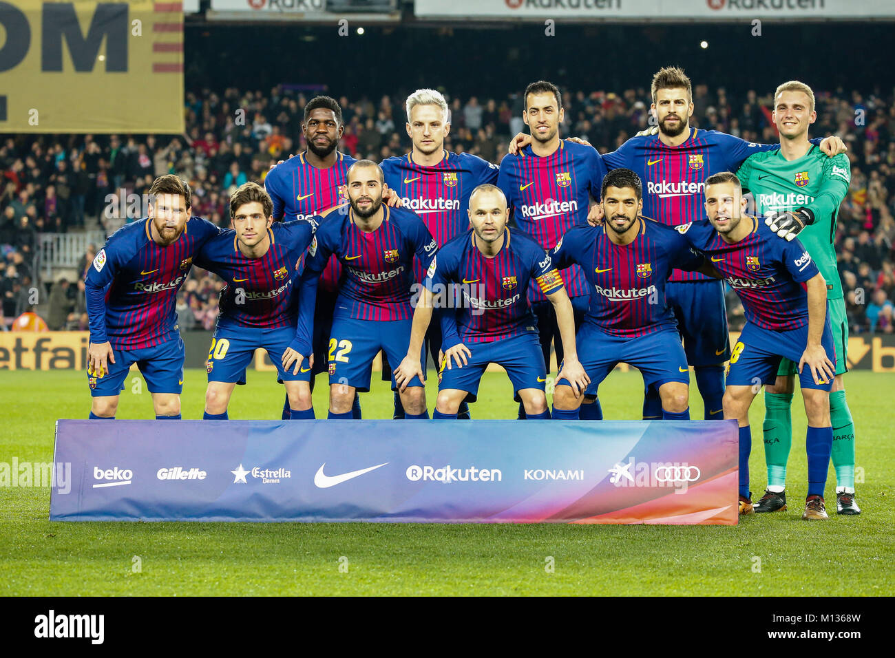 Barcelona, Spain. 25th Jan, 2018. FC Barcelona inital team during the