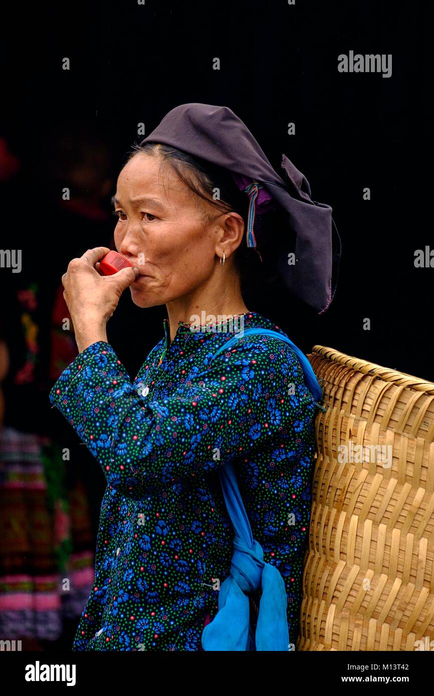 Vietnam, Ha Giang, Sin man ou Xin Man district, Sin Man market, ethnic minority group of Nung Stock Photo