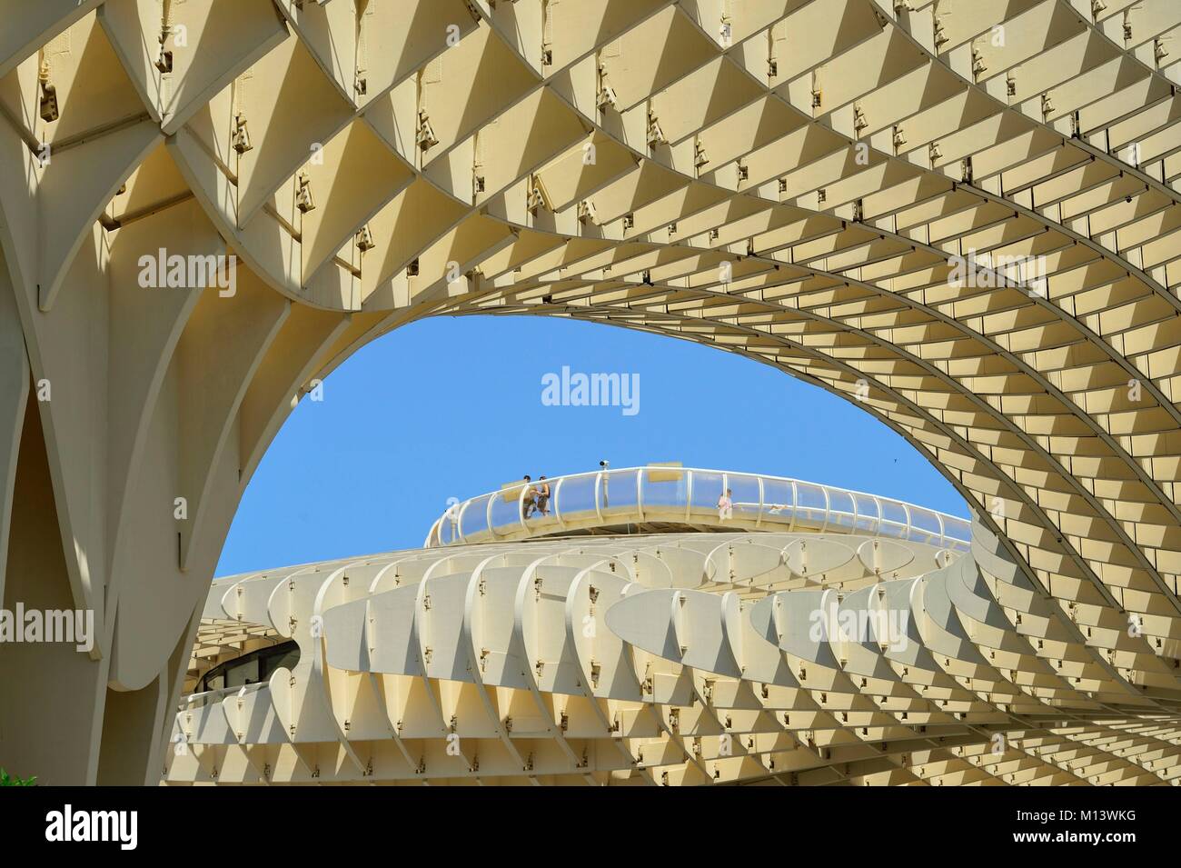 Spain, Andalusia, Sevilla, Encarnation Regina district, Plaza de la Encarnacion, the Metropol Parasol footbridge built in 2011 by architect Jurgen Mayer Hermann Stock Photo