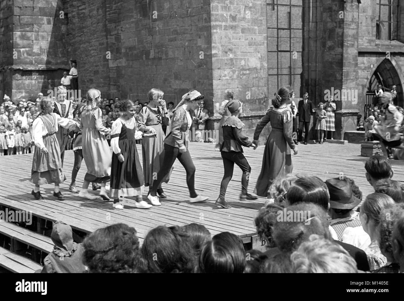 Pied Piper of Hamelin Ceremony in Hamelin, Germany about 1955  image 3/36  The townsfolk of Hamelin Stock Photo