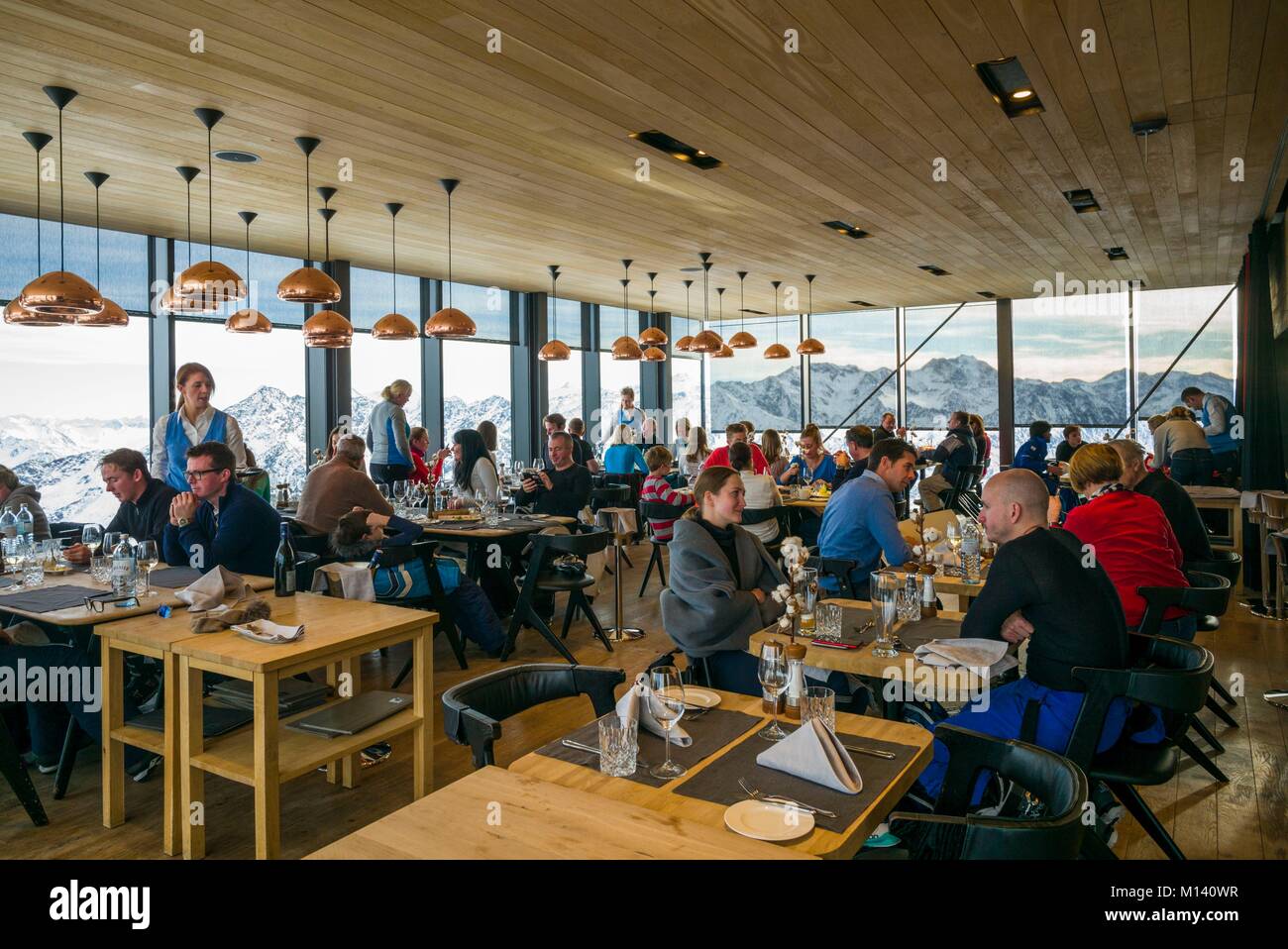 Austria, Tyrol, Otztal, Solden, Gaislachkogl ski mountain, Gaislachkogl Summit, elevation 3058 meters, Ice Q gourmet restaurant, interior, winter Stock Photo