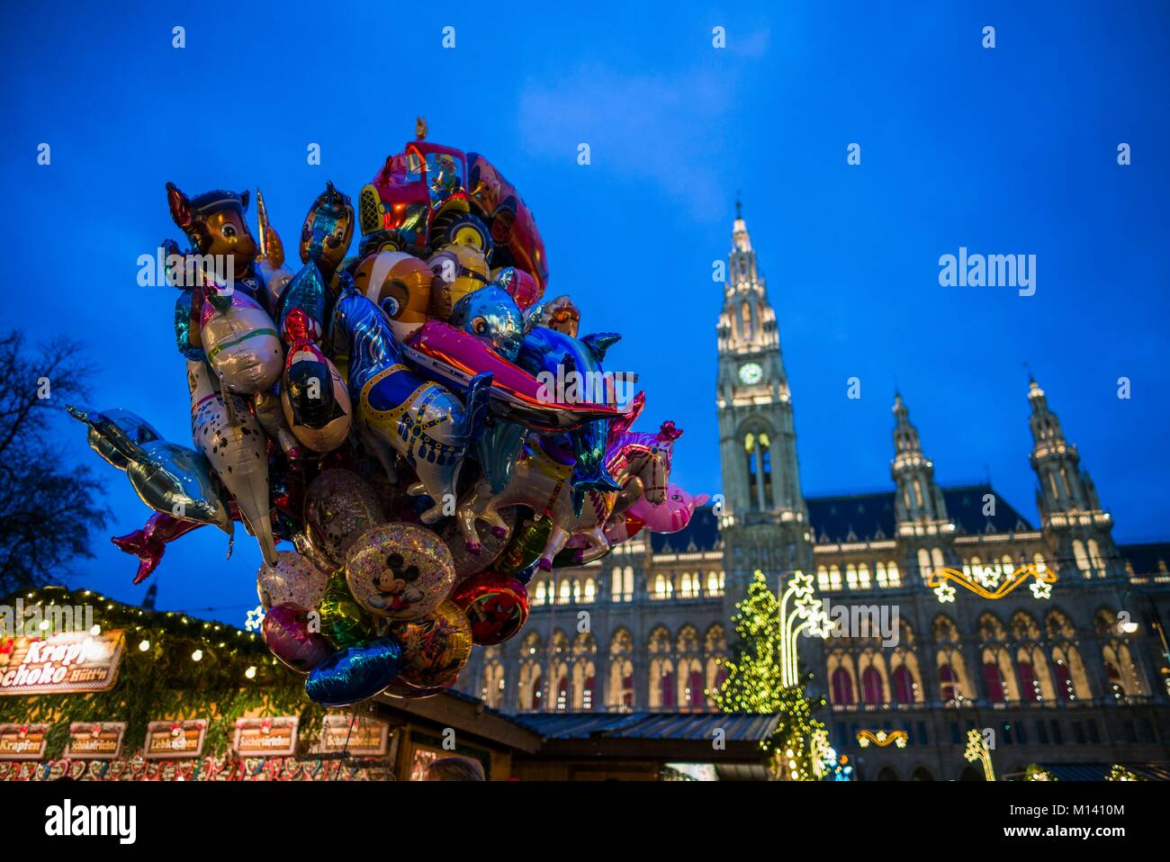 Austria, Vienna, Rathausplatz Christmas Market by Town Hall, evening Stock Photo