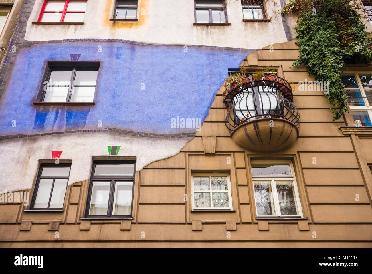 Austria Vienna Hundertwasserhaus Public Housing Designed By Architect Friedenreich 