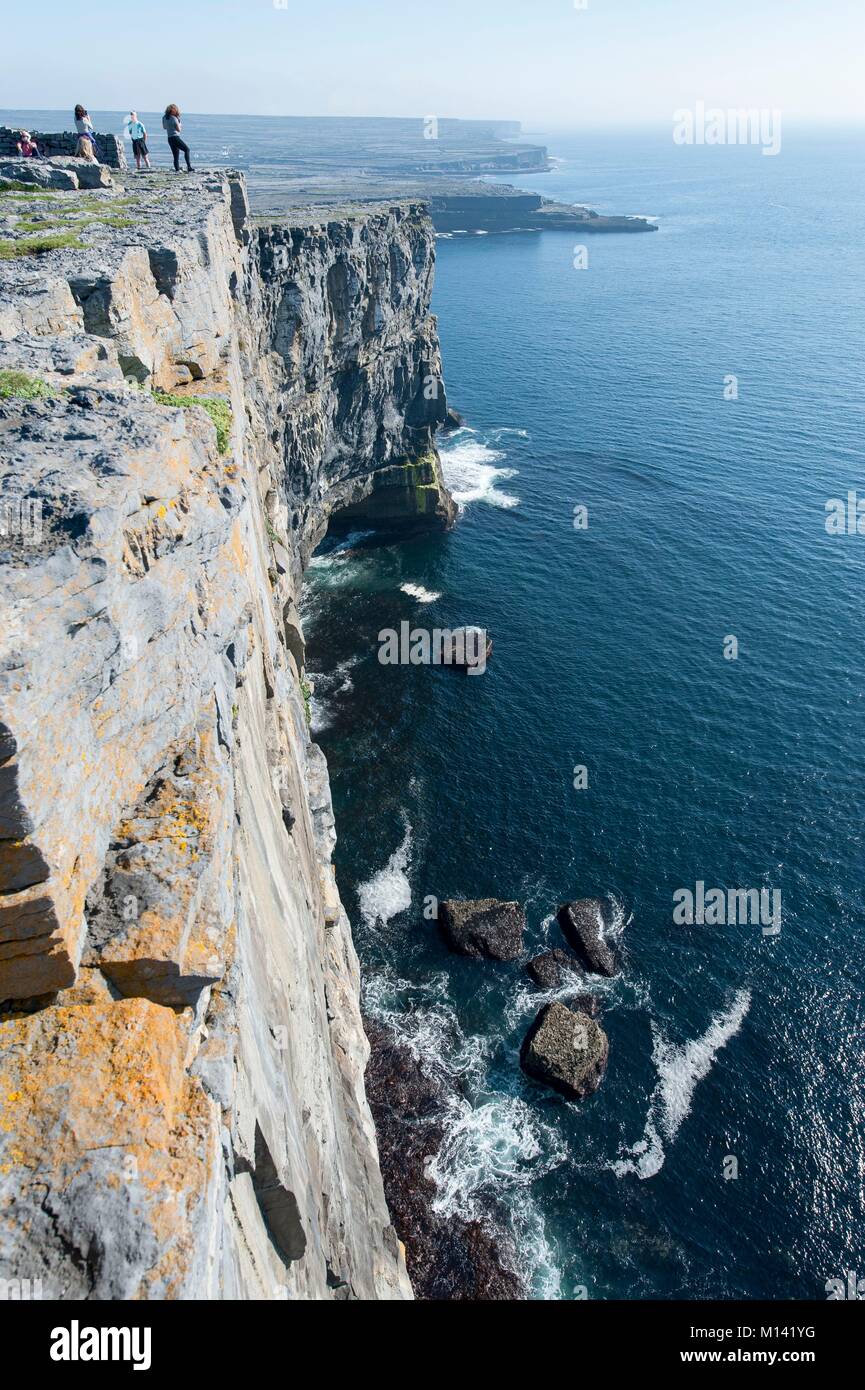 Ireland, County Galway, Aran Islands, Inishmore Island, Cliffs, Dun Aengus Fort Stock Photo