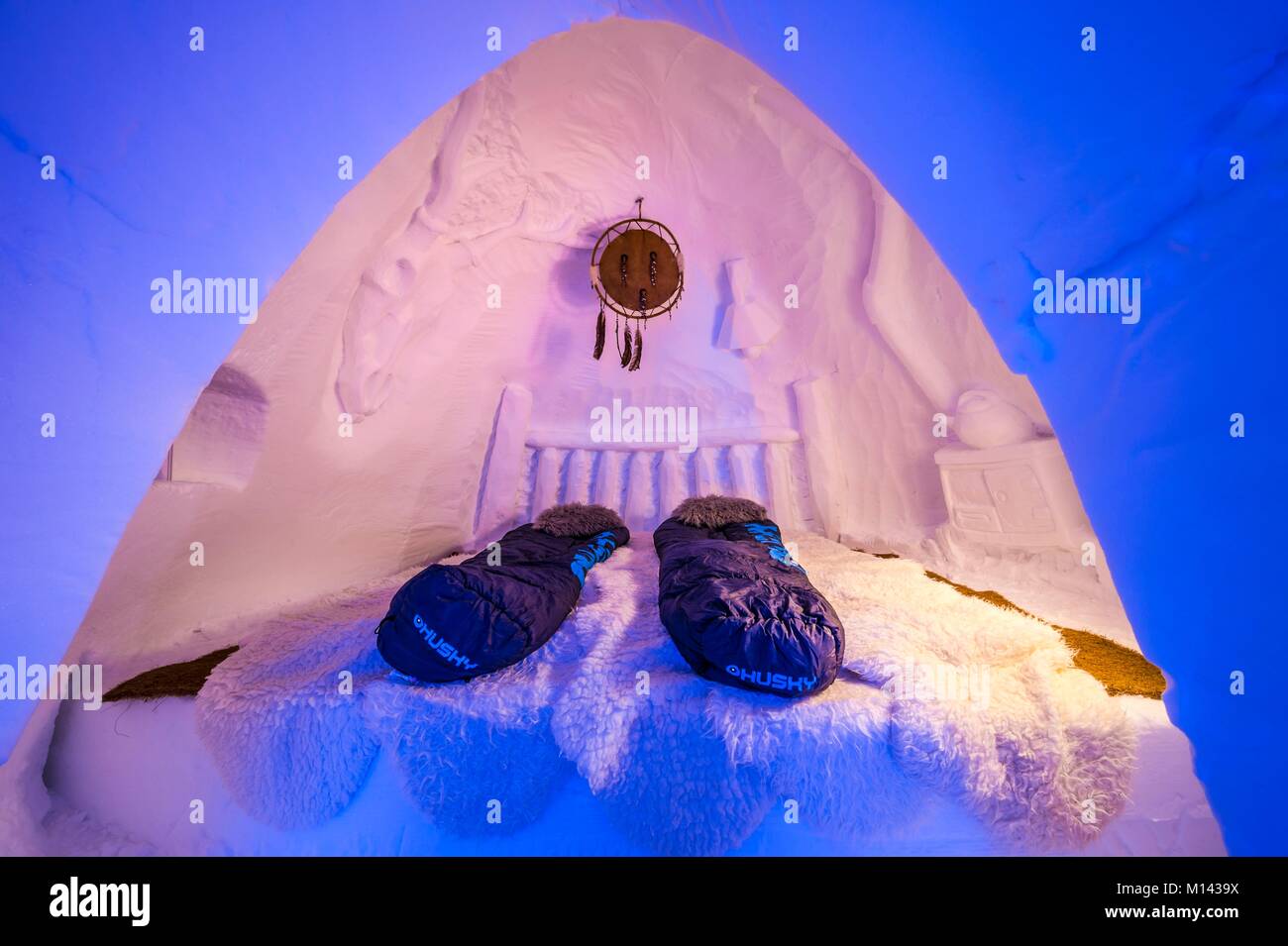 France, Savoie, Tarentaise valley, Vanoise massif, Arcs 2000 ski resort, the trapper's room, in the igloo village sculpture gallery, during the winter season 2017-2018 Stock Photo