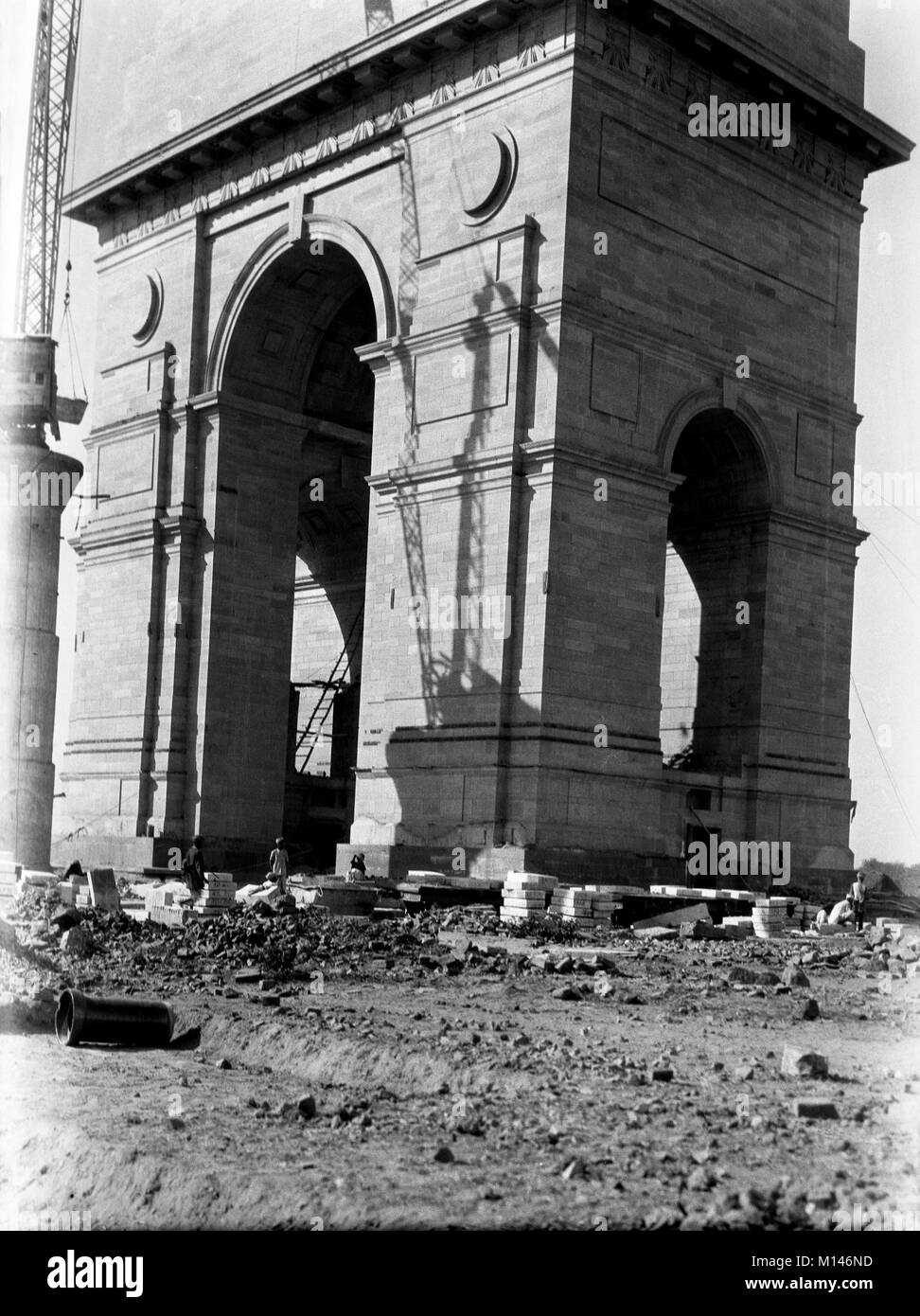 The India Gate is a war memorial photo taken by A. G. Shoosmith, Edwin Lutyens's representative in New Delhi, where he worked from 1920-1931 Stock Photo