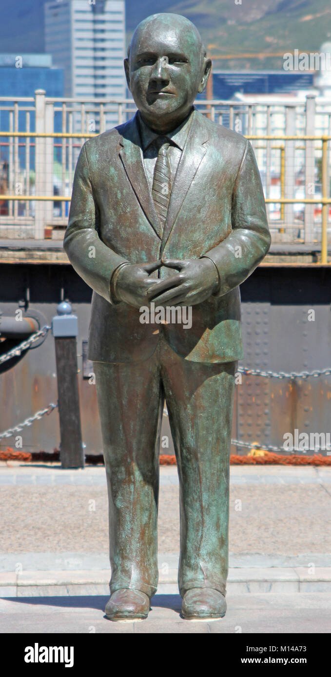 Cape town waterfront statues hires stock photography and images Alamy