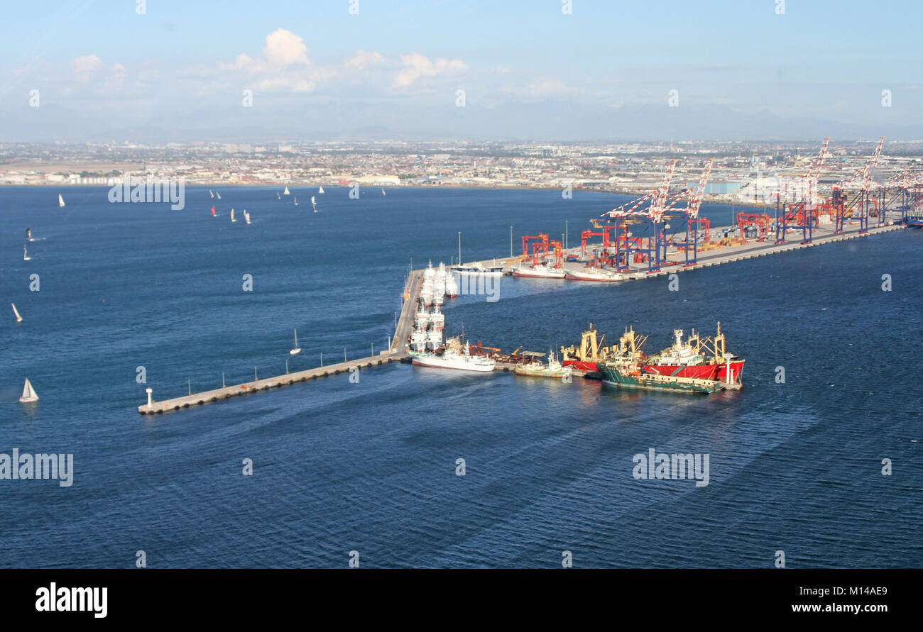 Cargo ships at Cape Town Container Terminal, Port Terminals