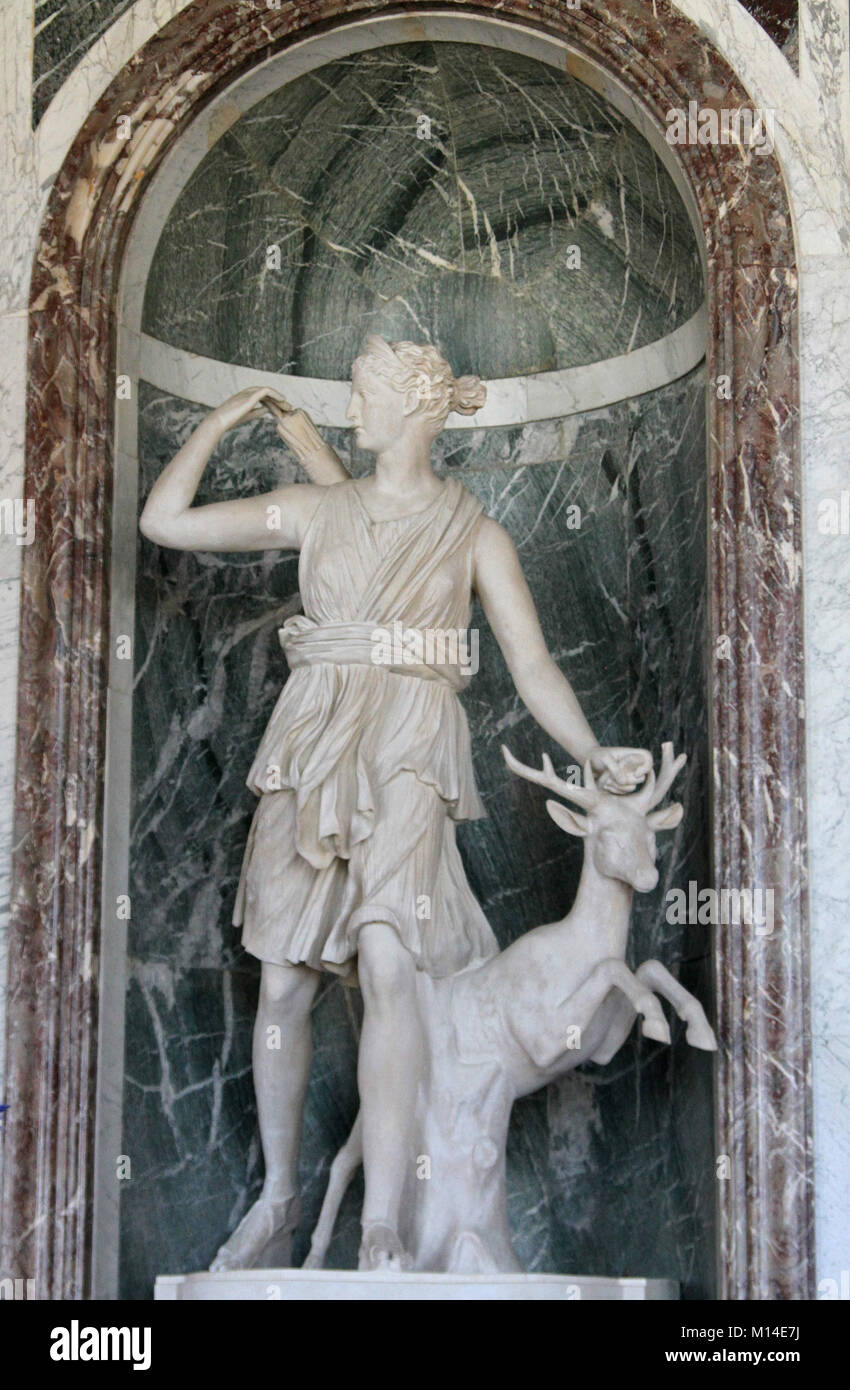 Antique Diana the Huntress statue in the Hall of Mirrors, Versailles
