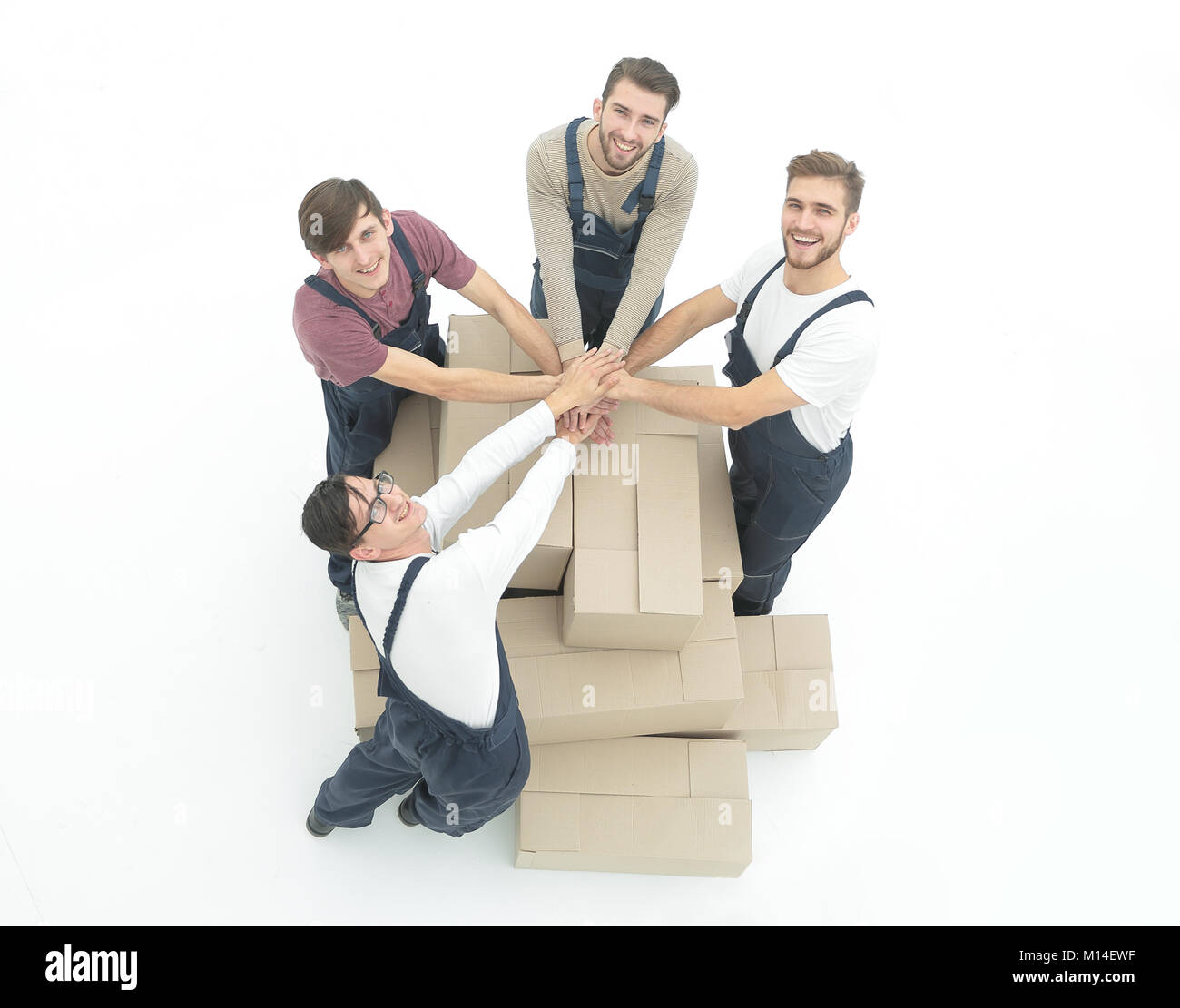 Move hold. Move hold. Мужчина держит коробку. Девушка держит коробку. Move hold.