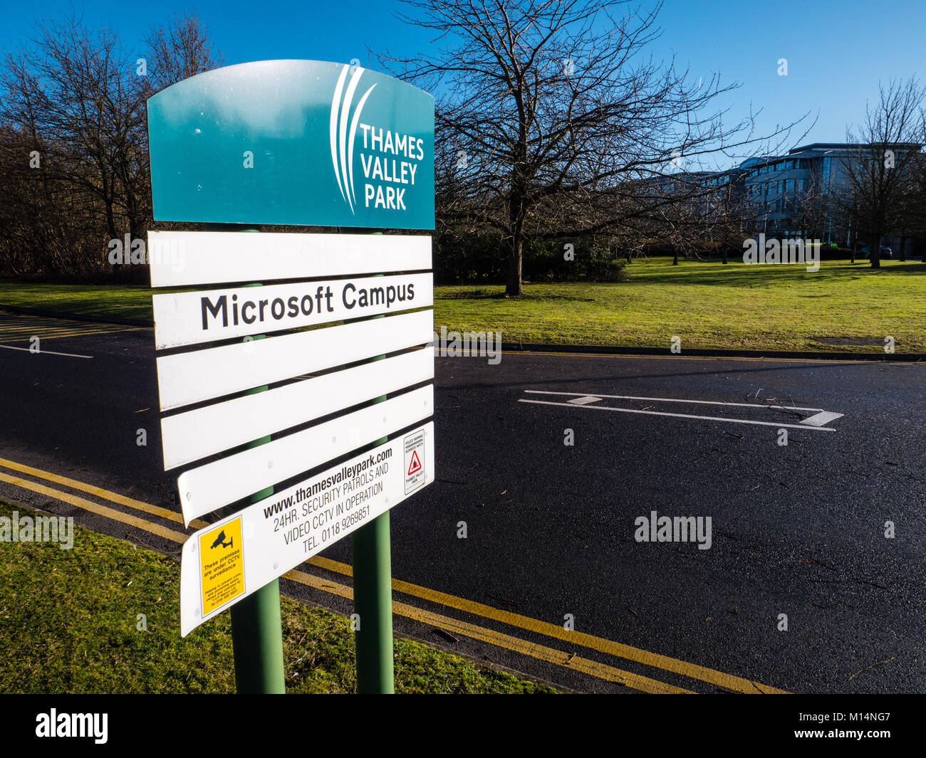 Microsoft Campus Sign, Thames Valley Business Park, Reading, Berkshire, England Stock Photo
