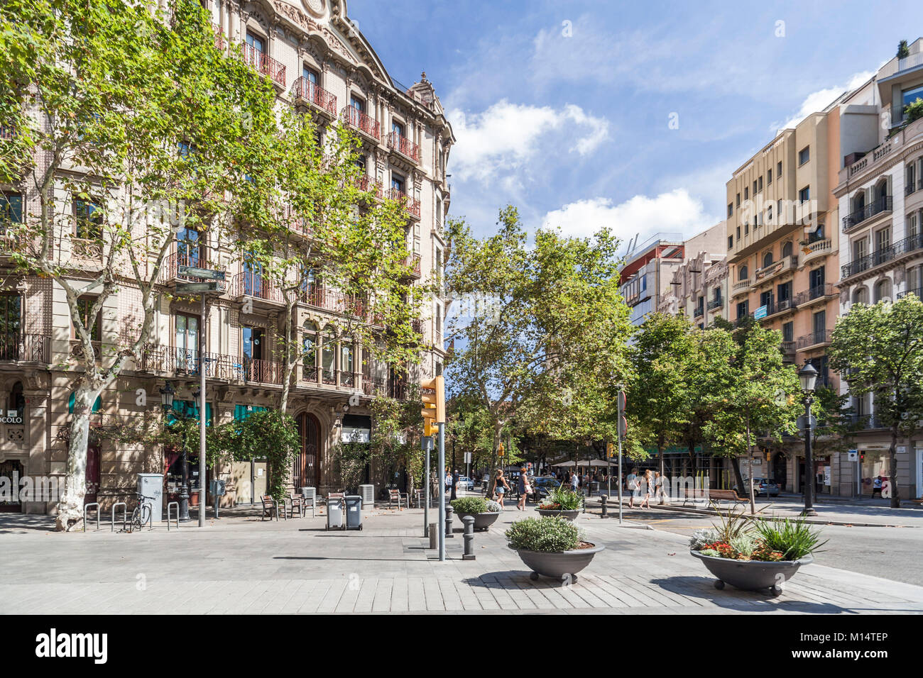 Street view, Eixample quarter, Barcelona Stock Photo Alamy