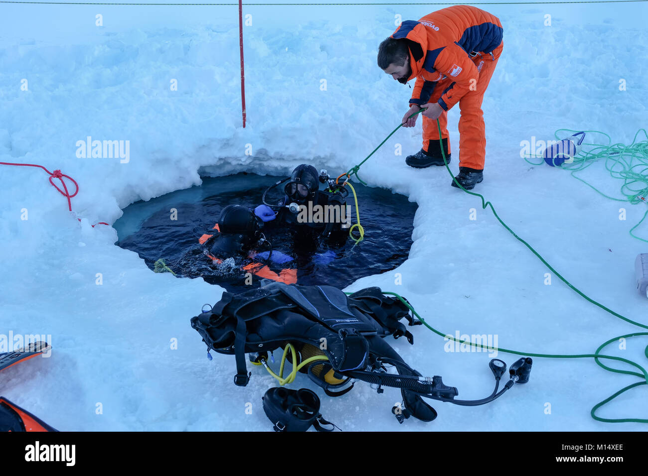 Scuba Ice Diving High Resolution Stock Photography and Images Alamy