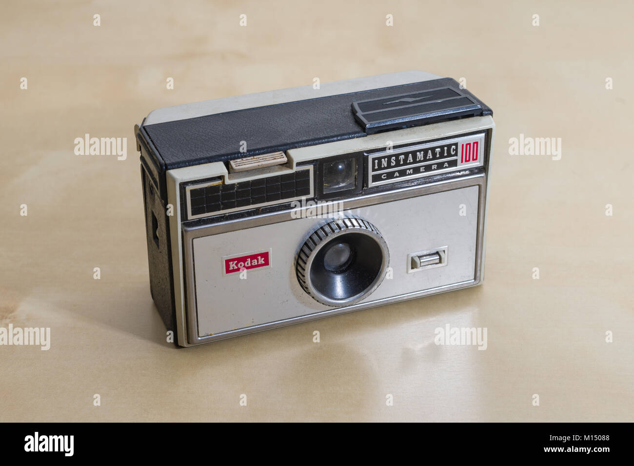 A Kodak Instamatic 100 film camera which used the 126 Kodapak film cartridge, produced between 1963 and 1966 Stock Photo