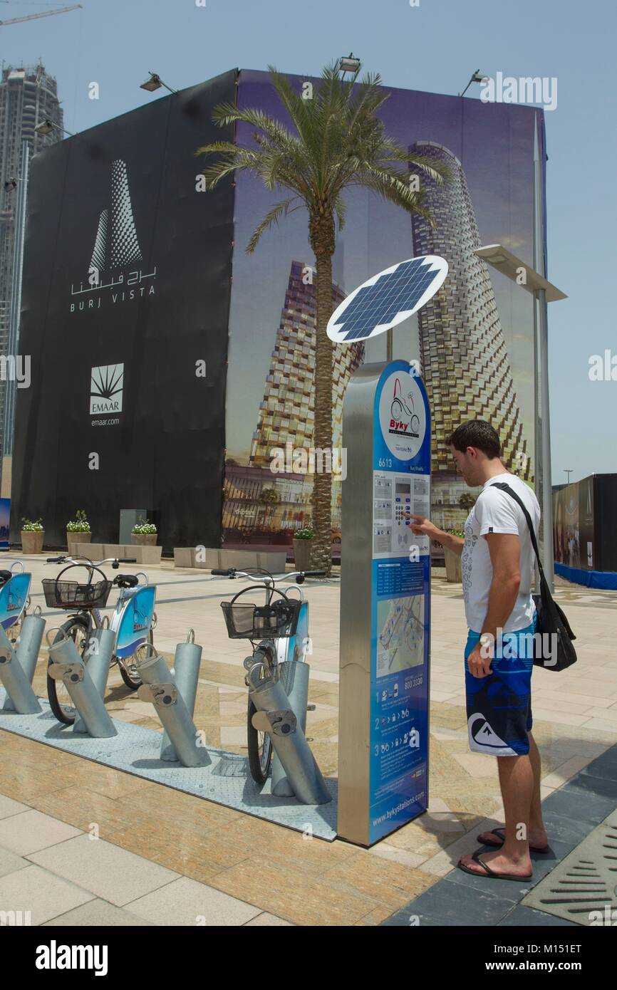 United Arab Emirates, Dubai, bikes for rent on Boulevard Sheikh Mohammed bin rashid al Maktoum Stock Photo