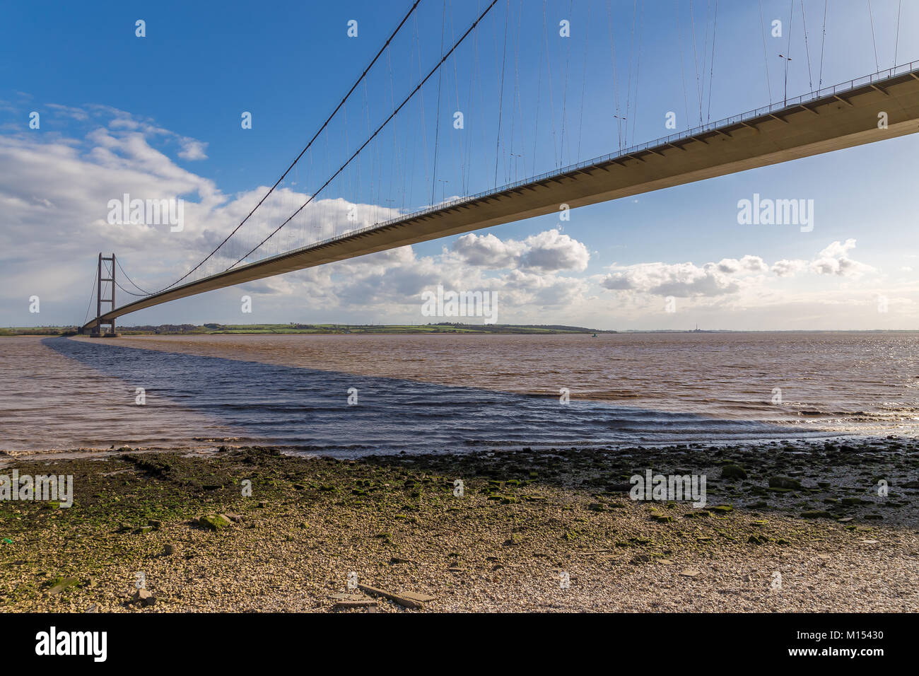 Humber Bridge seen from Hessle, East Riding of Yorkshire, UK - looking towards Barton-upon-Humber Stock Photo