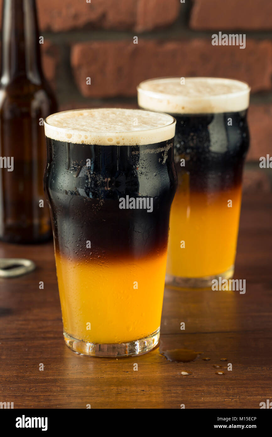 Irish Layered Black and Tan Beer with Lager and Stought Stock Photo Alamy